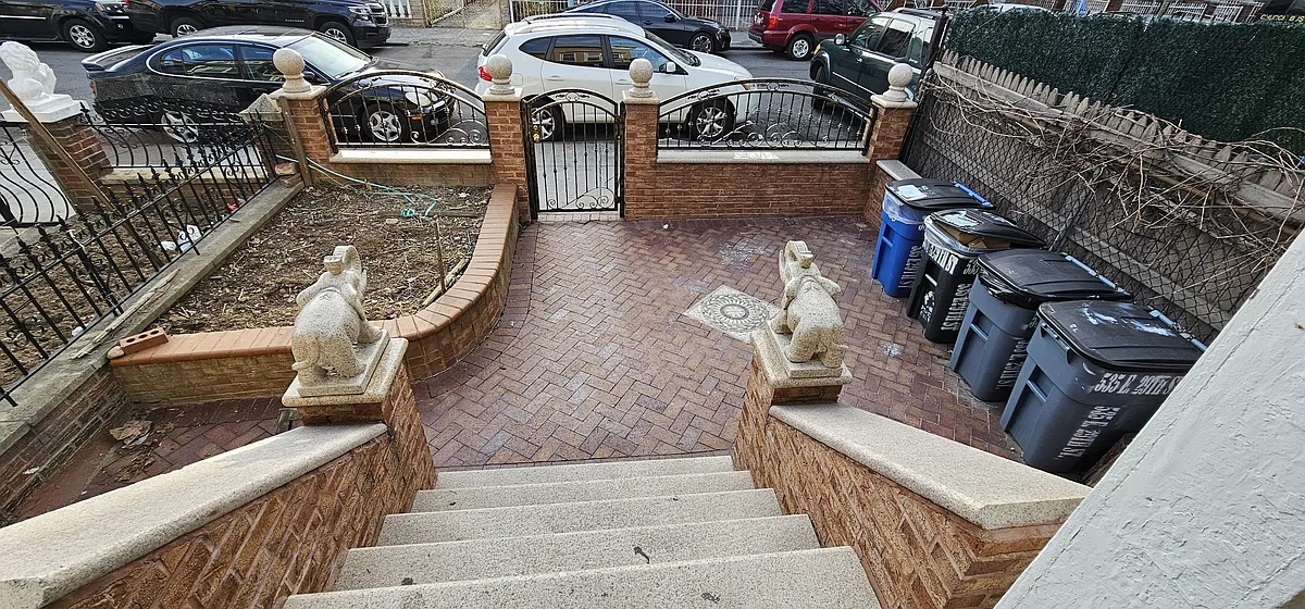 Building Photo - 535 E 29th St #1