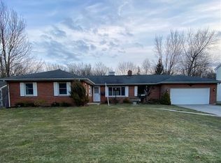1704 Ruie Rd, North Tonawanda, NY 14120