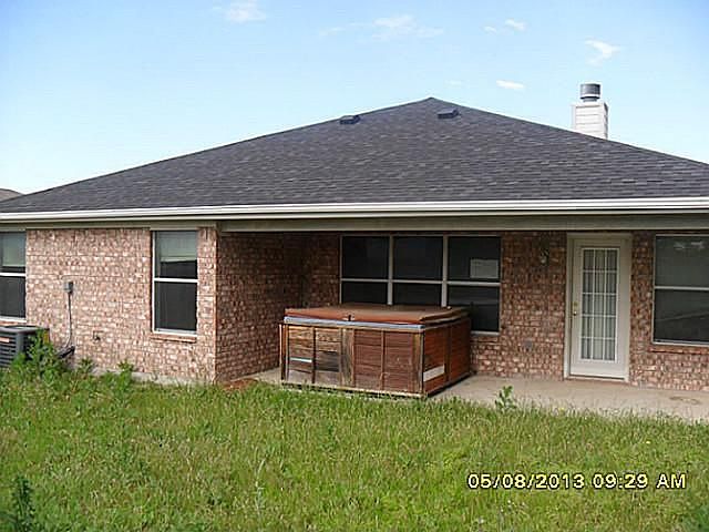 2nd image of 2733 Cochran Way