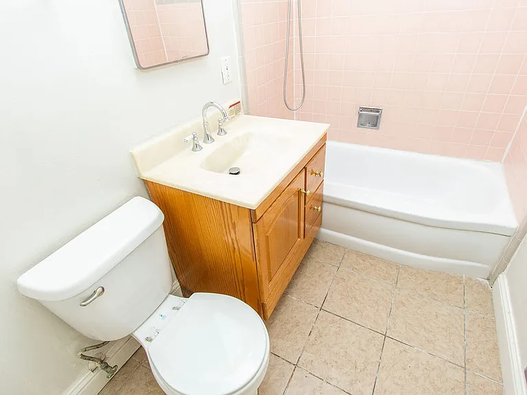 121 Starr Ave #C — Photo 6