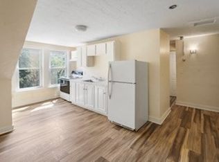 114 Appleton St #3, Lowell, MA 01852
