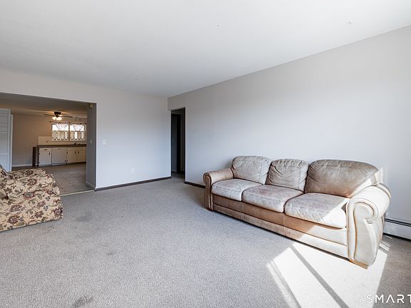 5th image of 184 Kaynor Drive #D