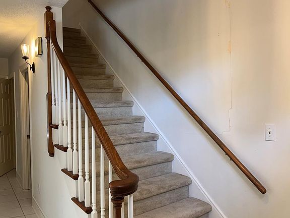 2nd image of 412 Sutherlin Pl