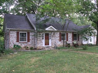 359 Crown Point, Columbia, MO 65203