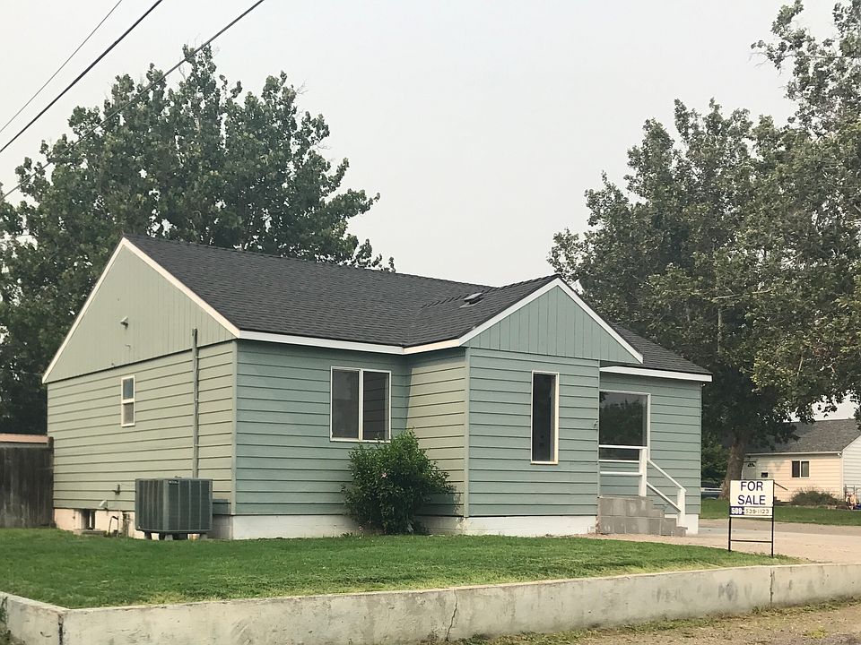 1st image of 604 Torbett St
