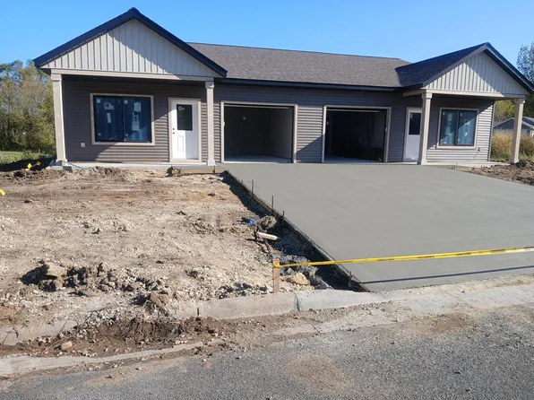 2009 20th St, Zumbrota, MN 55992