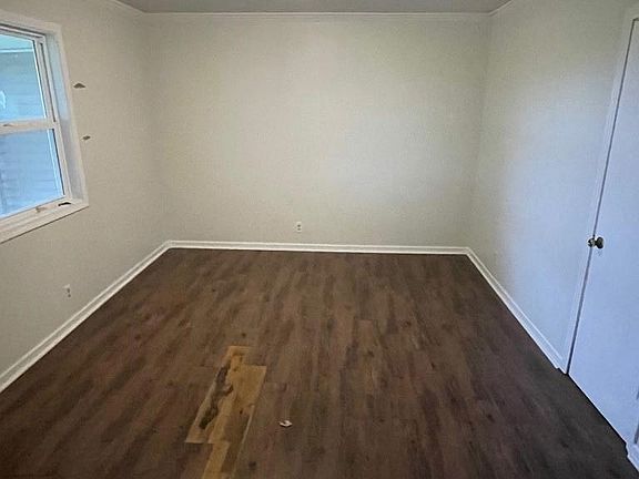 5th image of 1753 Old Union Church Rd