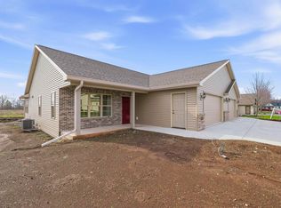 336 Twilight Trail Fond, Du Lac, WI 54937