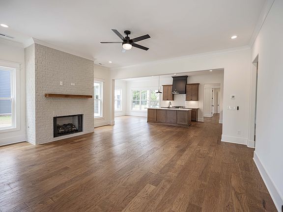 5th image of 406 Minerva Dr Lot 3