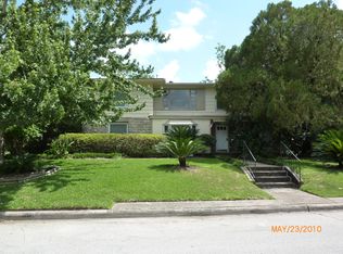 2403 Watts St APT 1, Houston, TX 77030