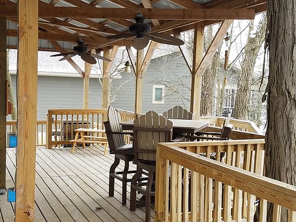 4th image of 28041 Dogwood Dr