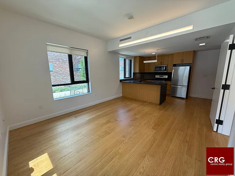 83-84 Gardner St #105L — Photo 1