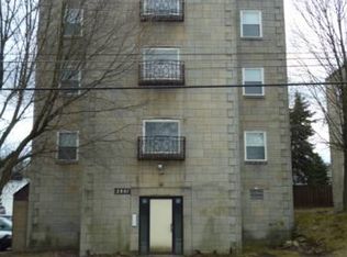 2901 Chartiers Ave APT 1, Pittsburgh, PA 15204