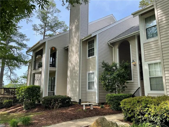 420 River Forest Rd, Virginia Beach, VA 23454