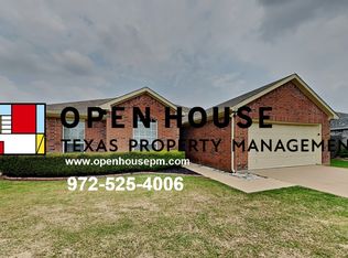 217 S Chestnut St, Forney, TX 75126