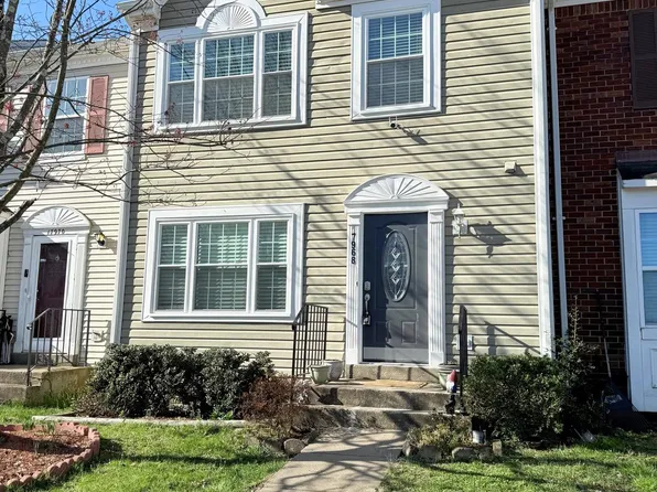 17968 Milroy Dr, Dumfries, VA 22026