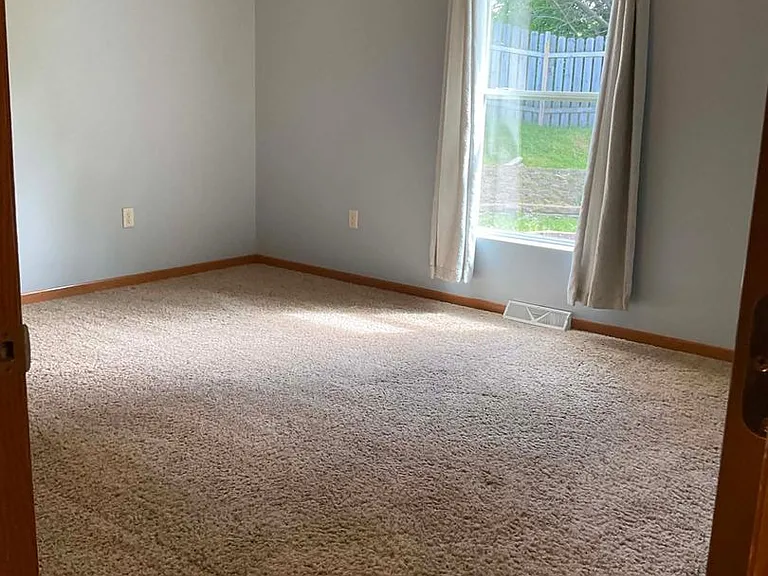204 W Fairbanks St — Photo 13