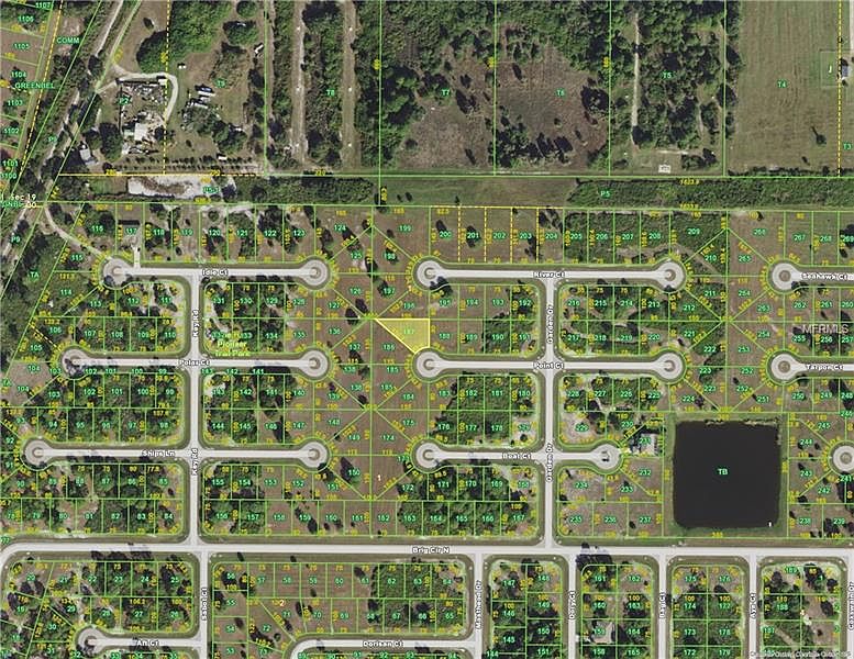2nd image of 4 Pointe Way