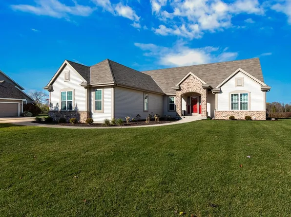 N58W19314 Fox River WAY, Menomonee Falls, WI 53051