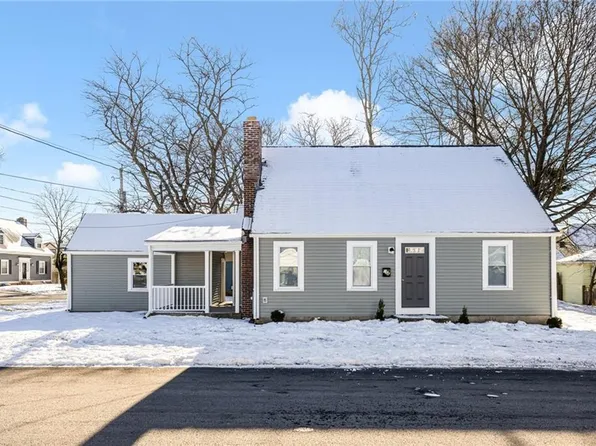 156 Lambert St, Cranston, RI 02910