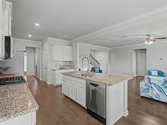 5th image of 278 Azalea Bloom Dr