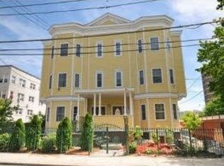 55 Corey St, Everett, MA 02149