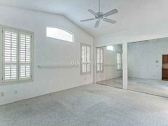 5th image of 8181 Bonaventure Dr