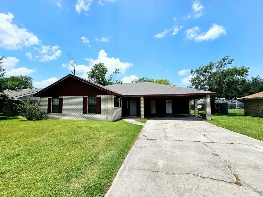 3 bed, 1500 sqft, $1,750 — Photo 1