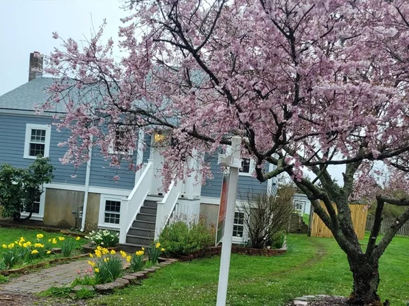 21 Neptune Rd, Marshfield, MA 02050