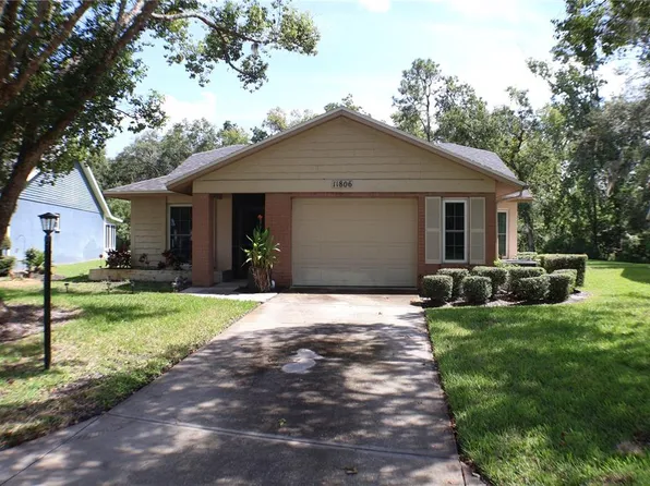 11806 White Ash Dr, New Port Richey, FL 34654