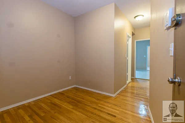 Rented by Garfield Realty  | media 30