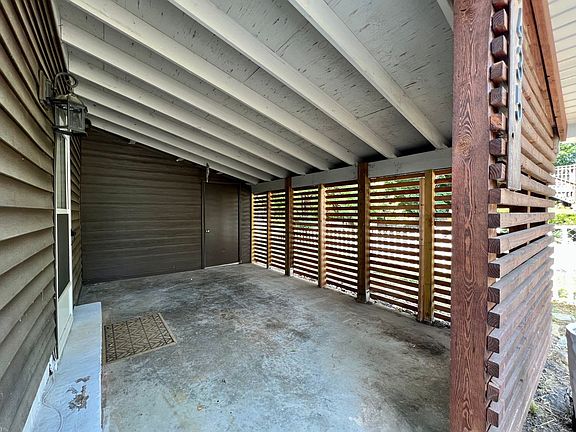 2nd image of 7435 Westridge Dr