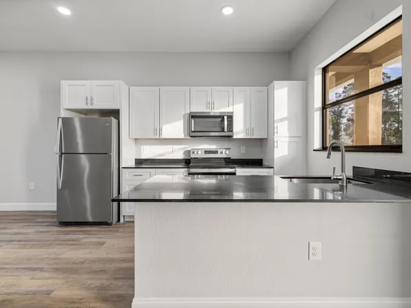 4634 30th St SW, Lehigh Acres, FL 33973