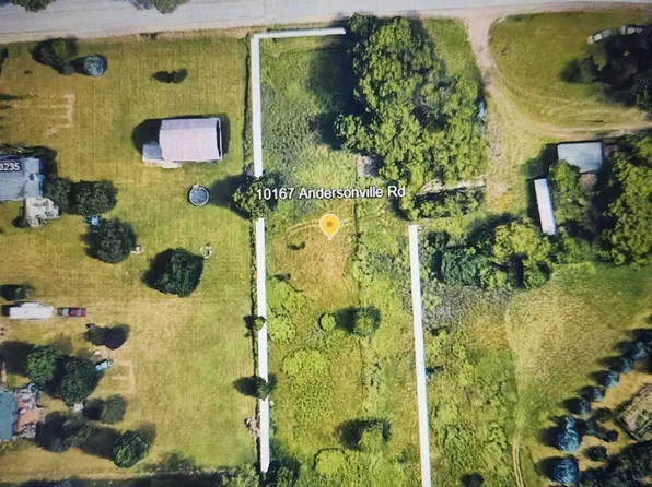 10167 Andersonville Rd, Clarkston, MI 48346