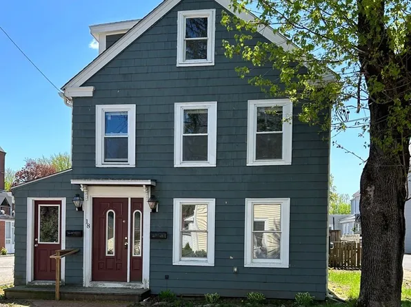 18 Pleasant St, Amesbury, MA 01913