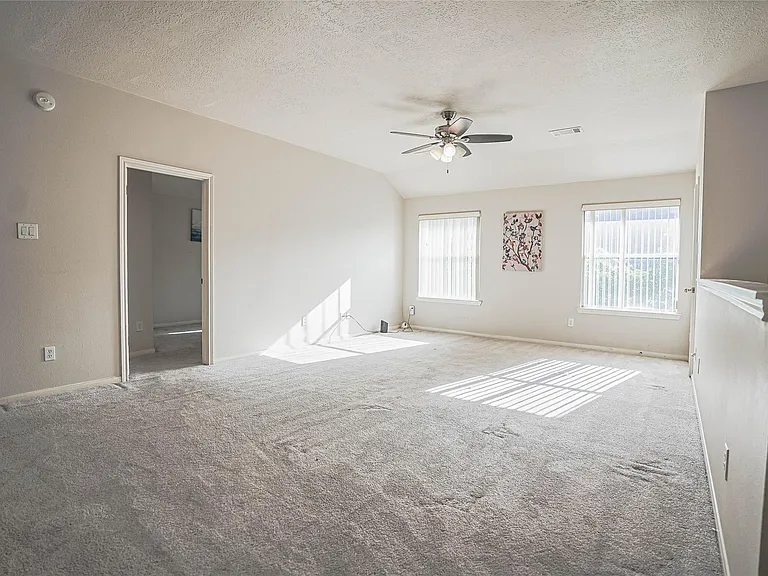 3706 Heritage Colony Dr — Photo 26