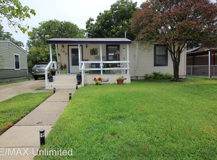 145 W Dickson Ave, San Antonio, TX 78214