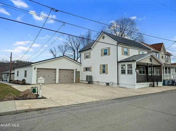 922 Washington Ave, Portage, PA 15946