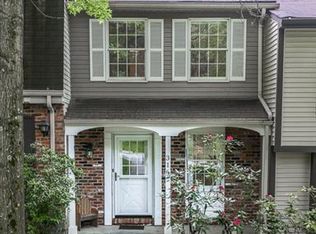 316 New World Dr, Clairton, PA