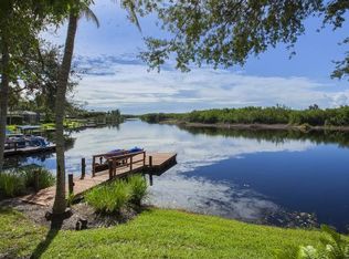 8462 Mallards Way, Naples, FL 34114