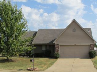 1790 Mary Payton Cv, Southaven, MS 38671