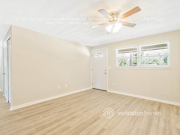 3rd image of 4238 Sabine Dr