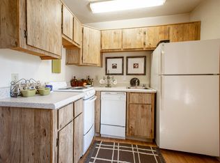 Comanche Wells, Albuquerque, NM 87107
