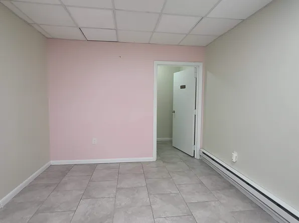 3712 Kennedy Boulevard image 6 of 22