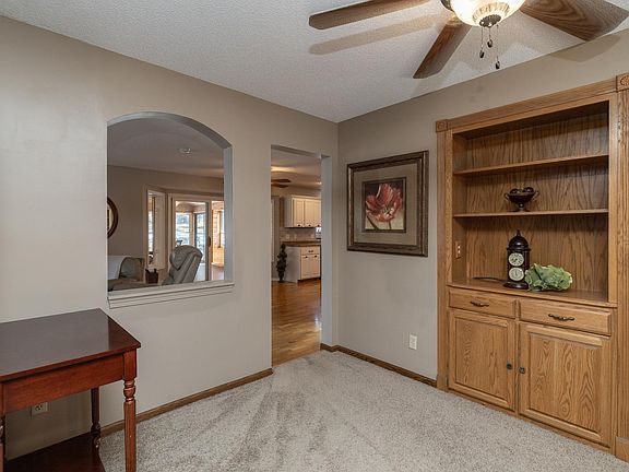 4th image of N6386 1317th St