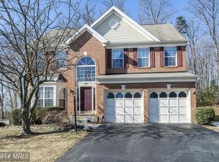 15502 Wheatfield Rd, Woodbridge, VA 22193