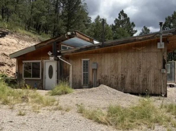 29 Ponderosa Dr, Mayhill, NM 88339