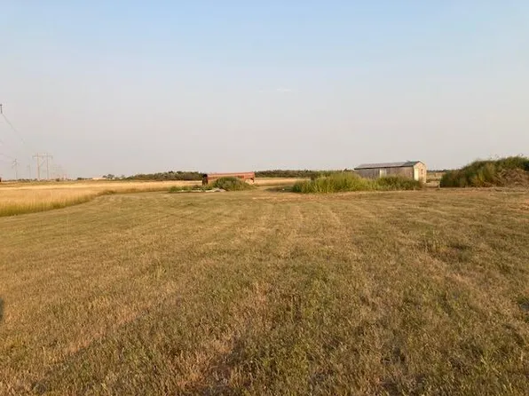 20761 Appaloosa Trl, Huron, SD 57350