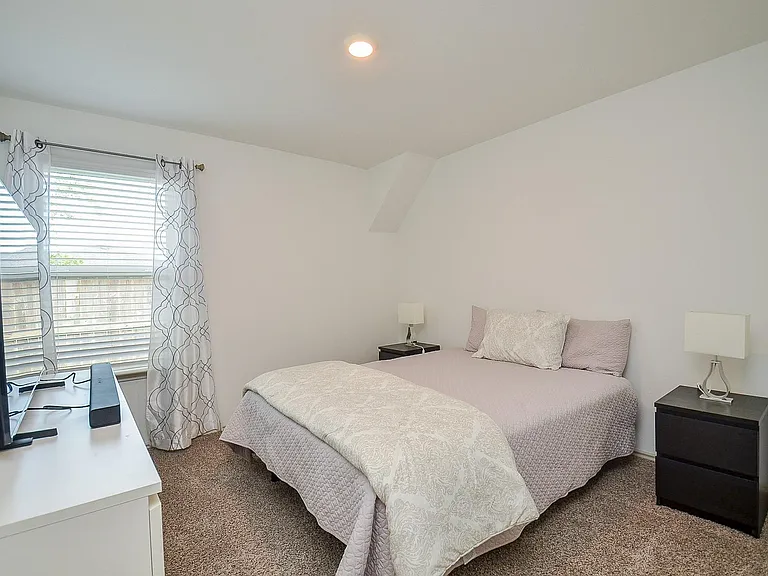 7203 Dawn View Ln — Photo 6