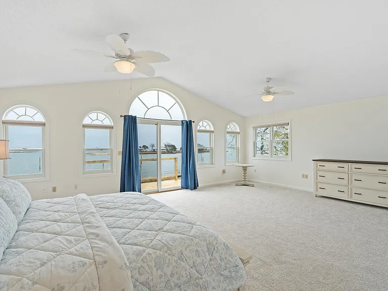 20 Summer Island Point — Photo 22